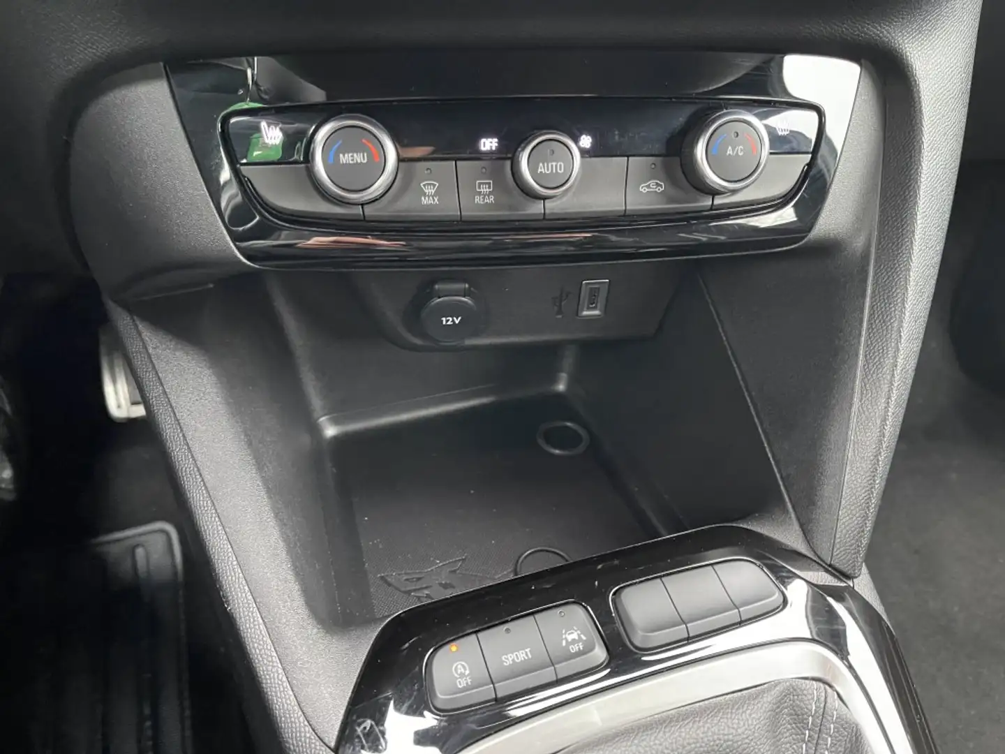 Vehicle image, number 7
