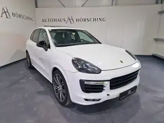 Vehicle image thumbnail, number 1