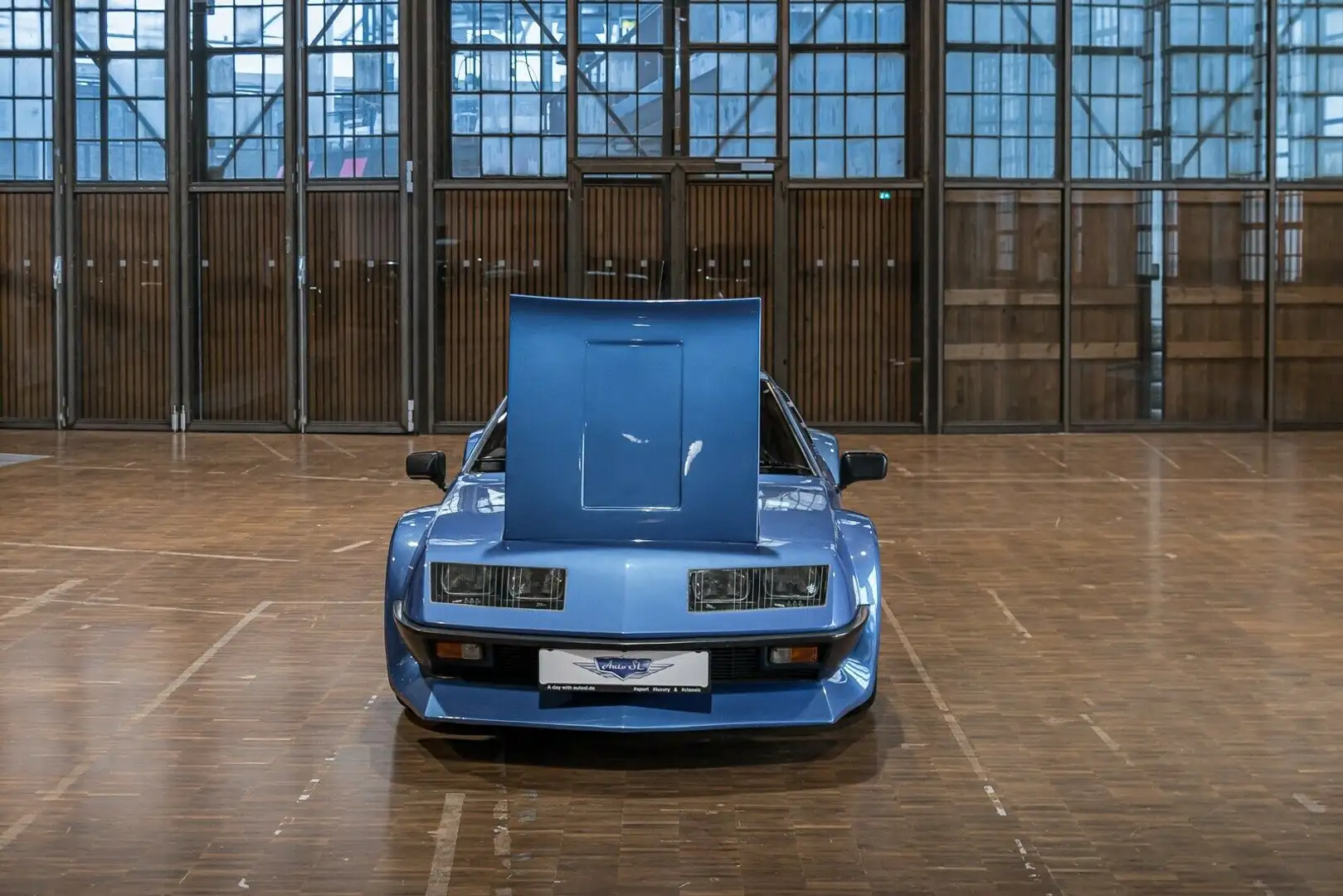 Vehicle image, number 25