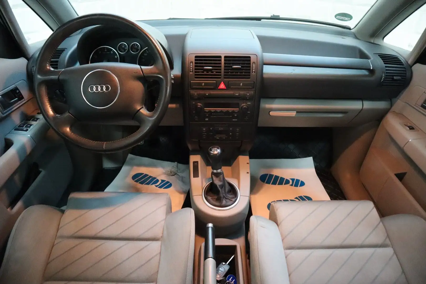 Vehicle image, number 9