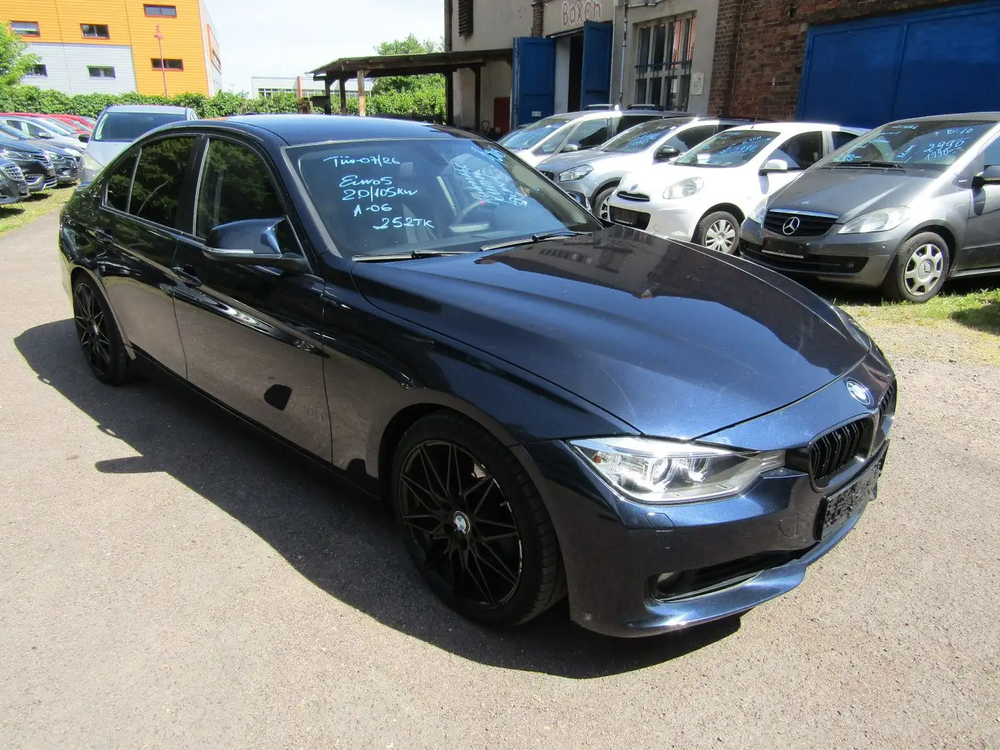 Vehicle image, number 1