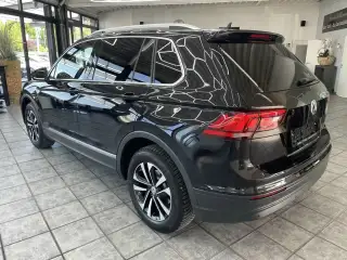 Vehicle image thumbnail, number 2