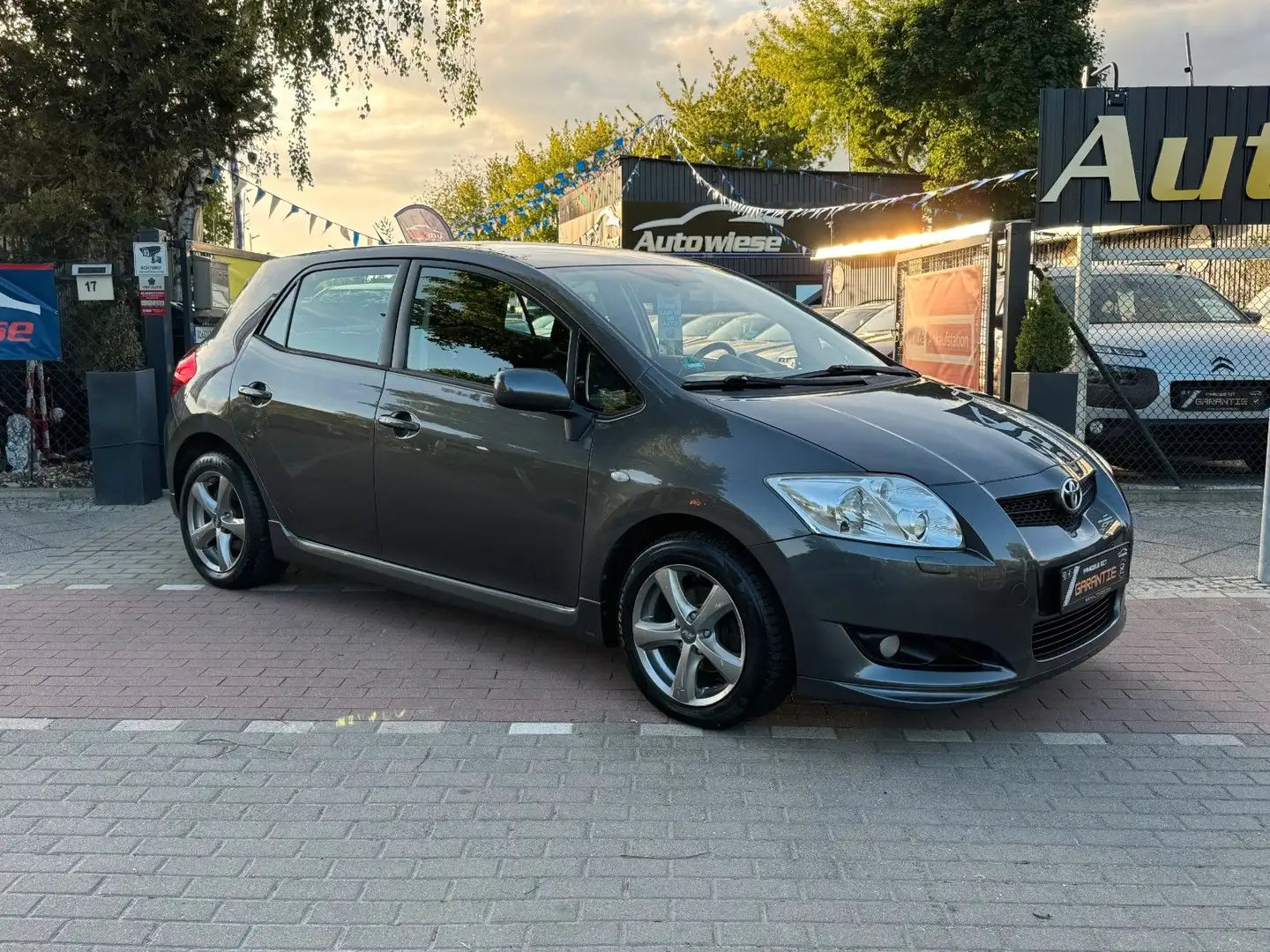 Vehicle image, number 1