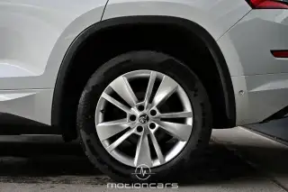 Vehicle image thumbnail, number 8