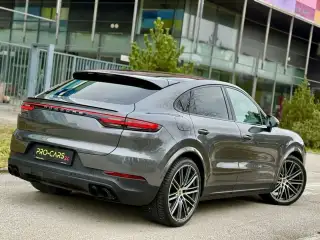 Vehicle image thumbnail, number 5