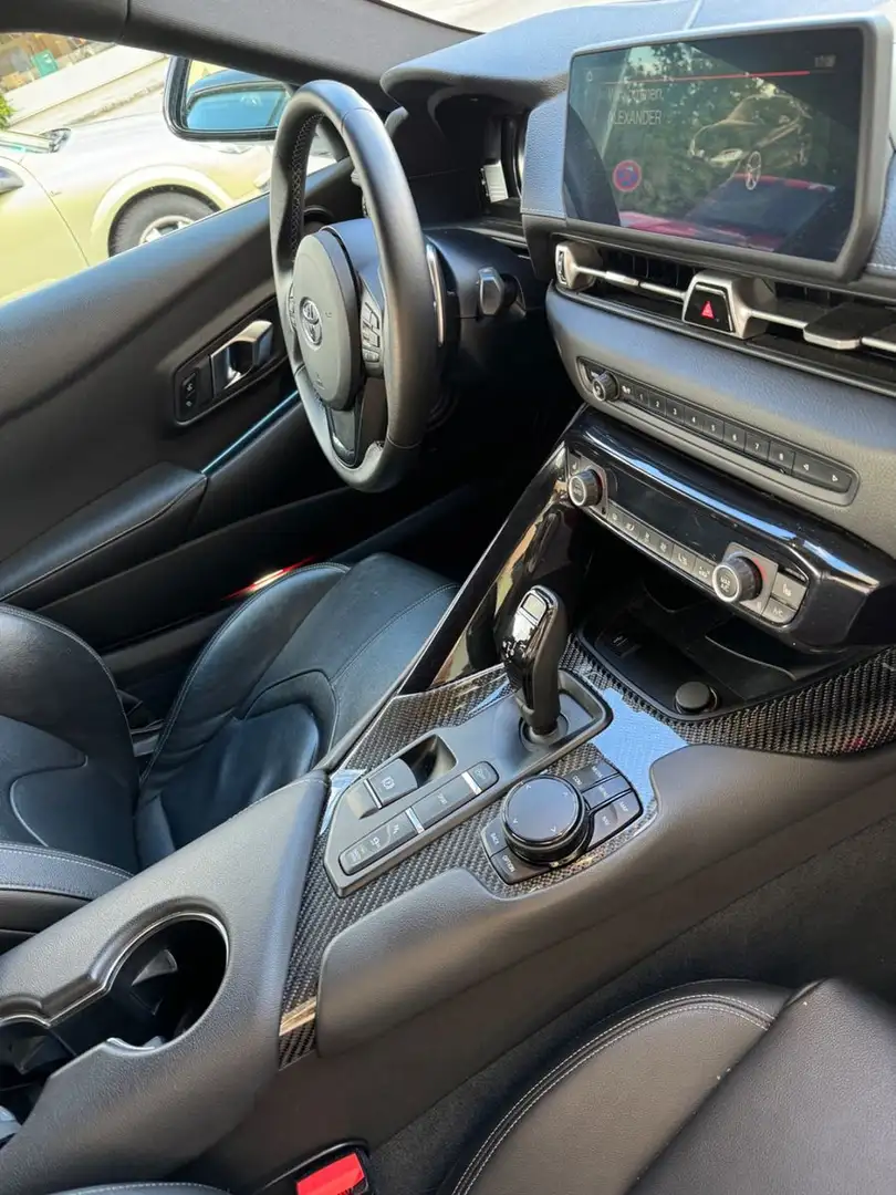 Vehicle image, number 5