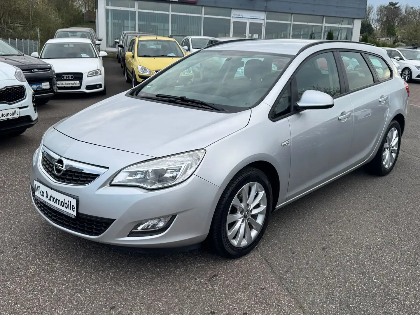 Vehicle image, number 1