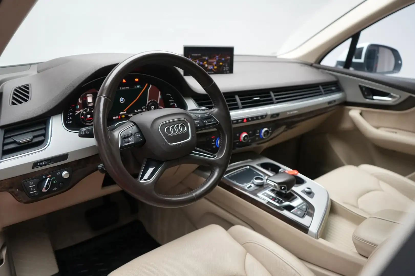 Vehicle image, number 9