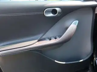 Vehicle image thumbnail, number 12