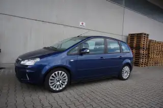 Vehicle image thumbnail, number 3