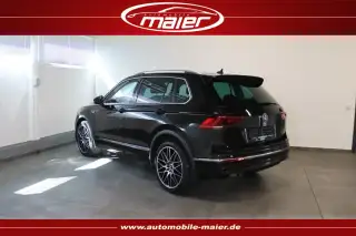 Vehicle image thumbnail, number 3