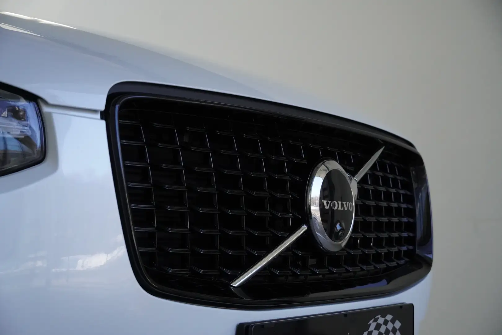 Vehicle image, number 6