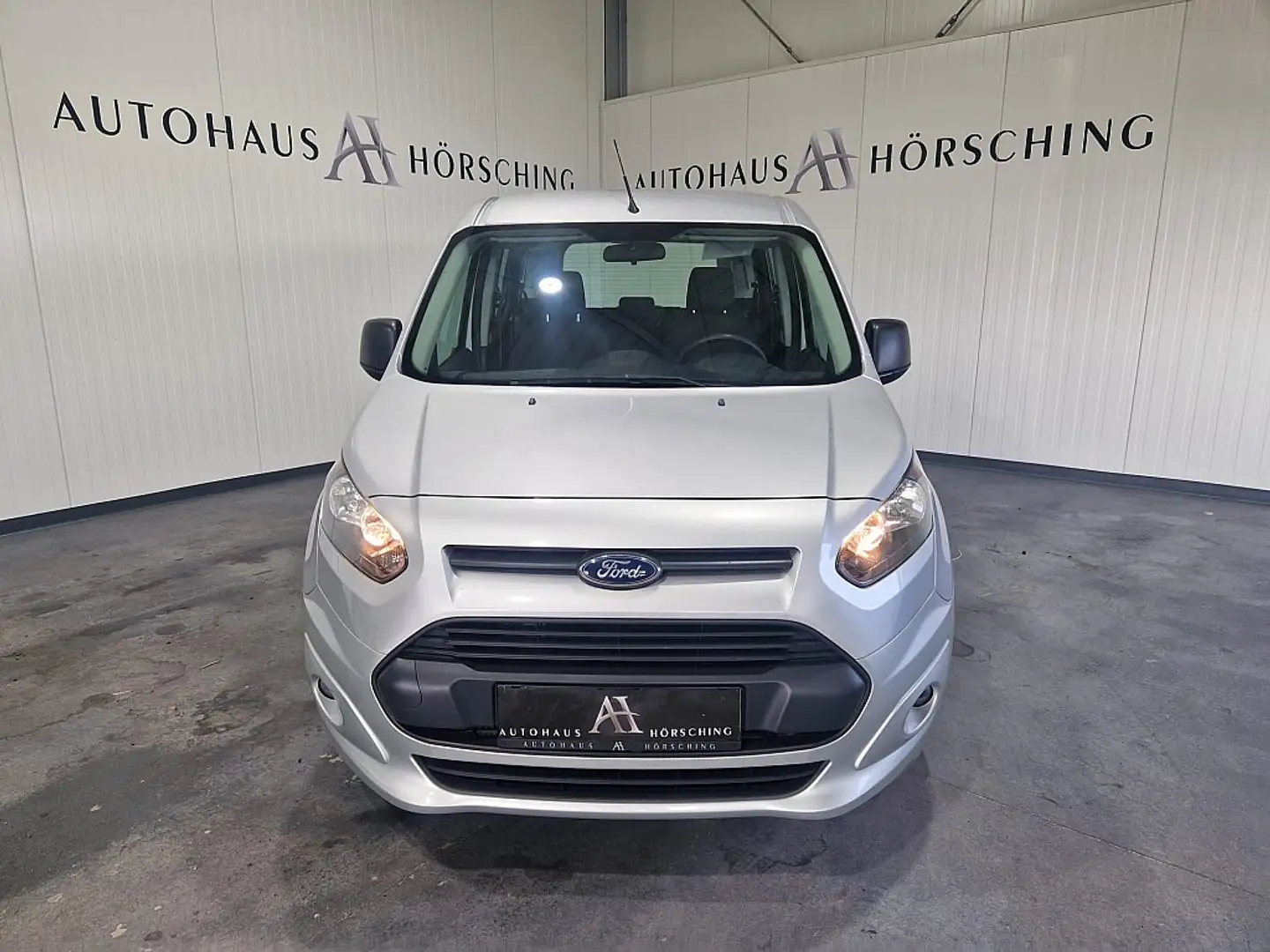 Vehicle image, number 2