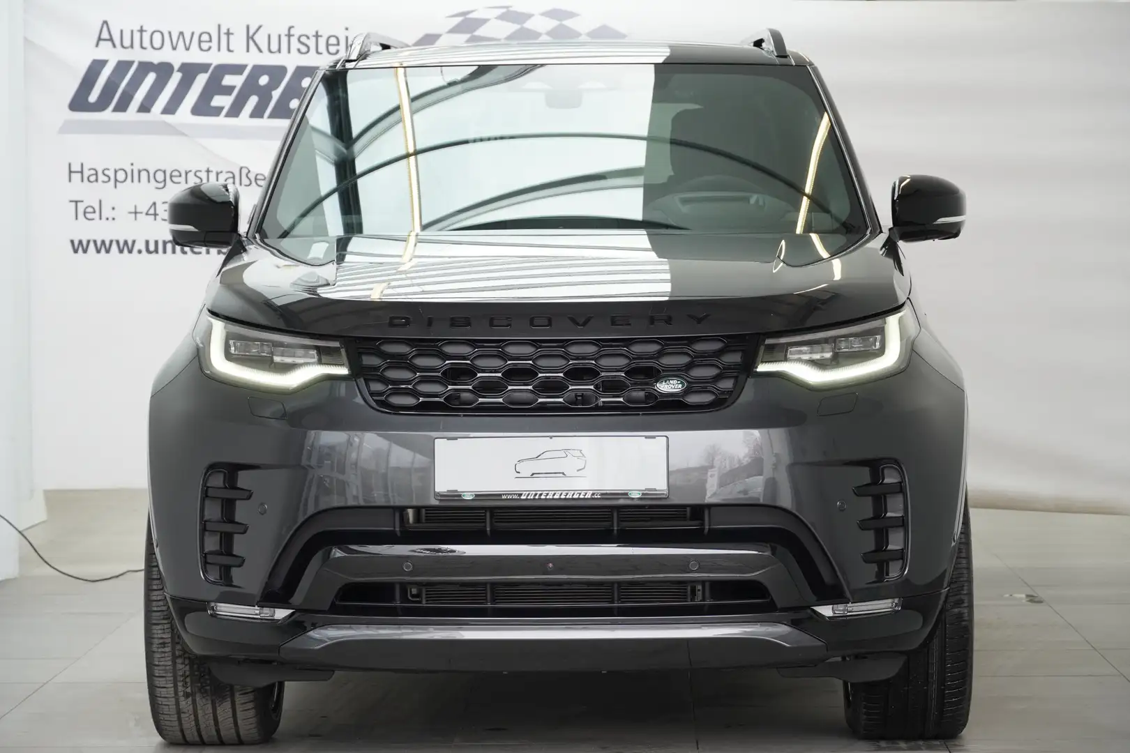 Vehicle image, number 3