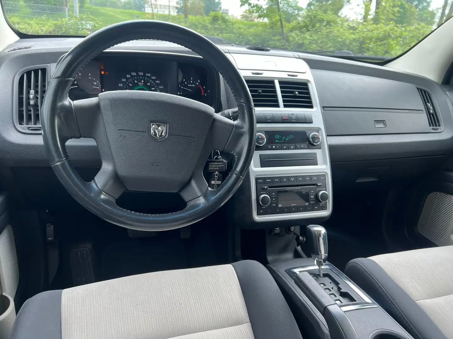 Vehicle image, number 10
