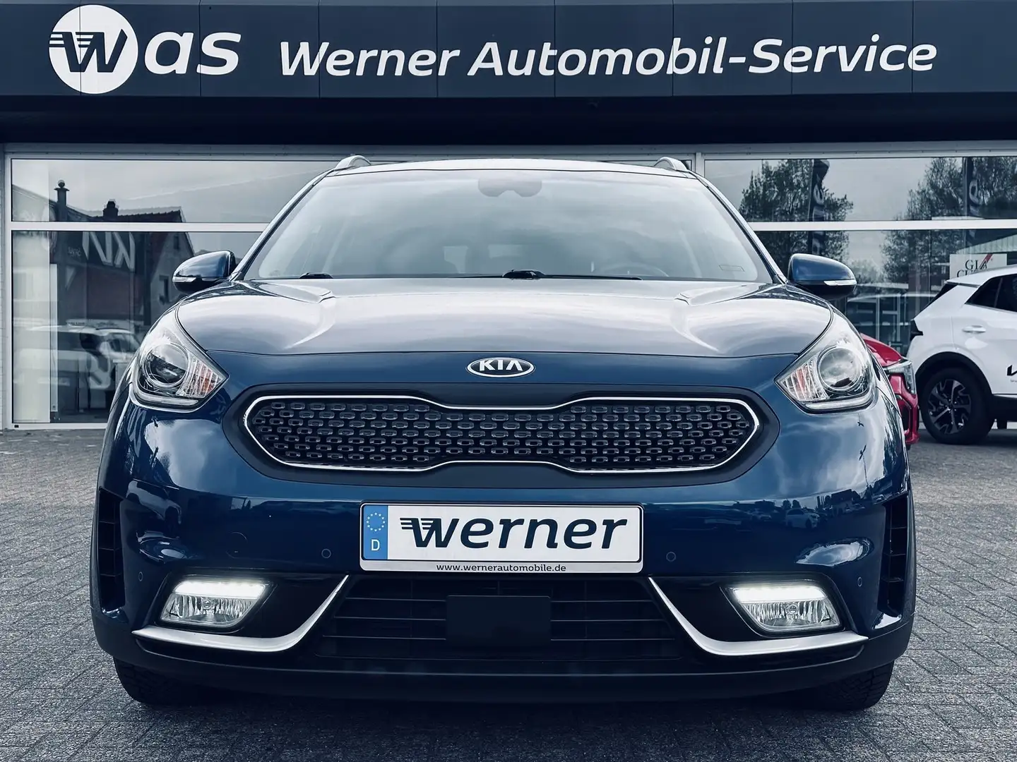 Vehicle image, number 3