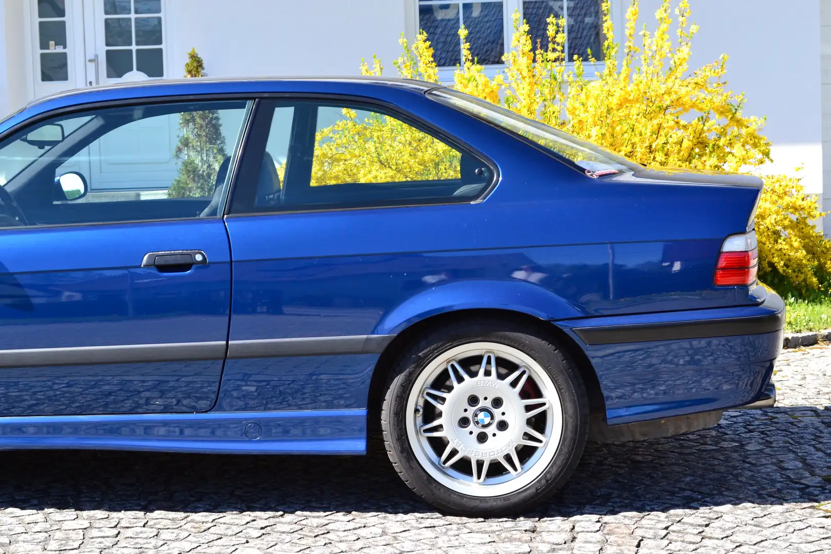 Vehicle image, number 7