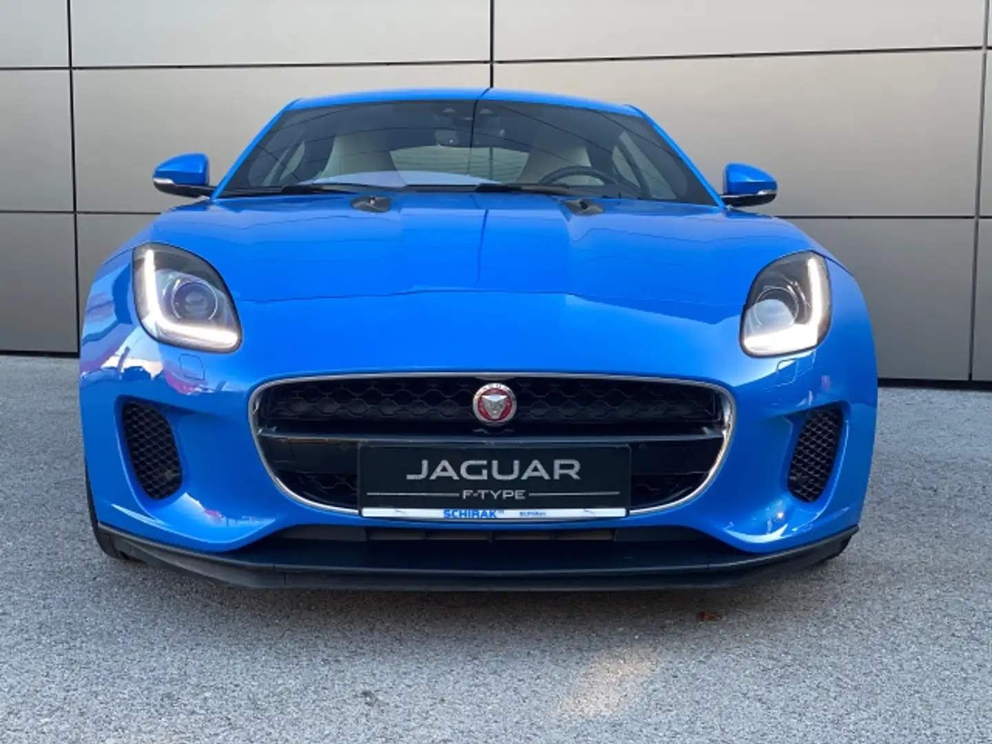Vehicle image, number 3