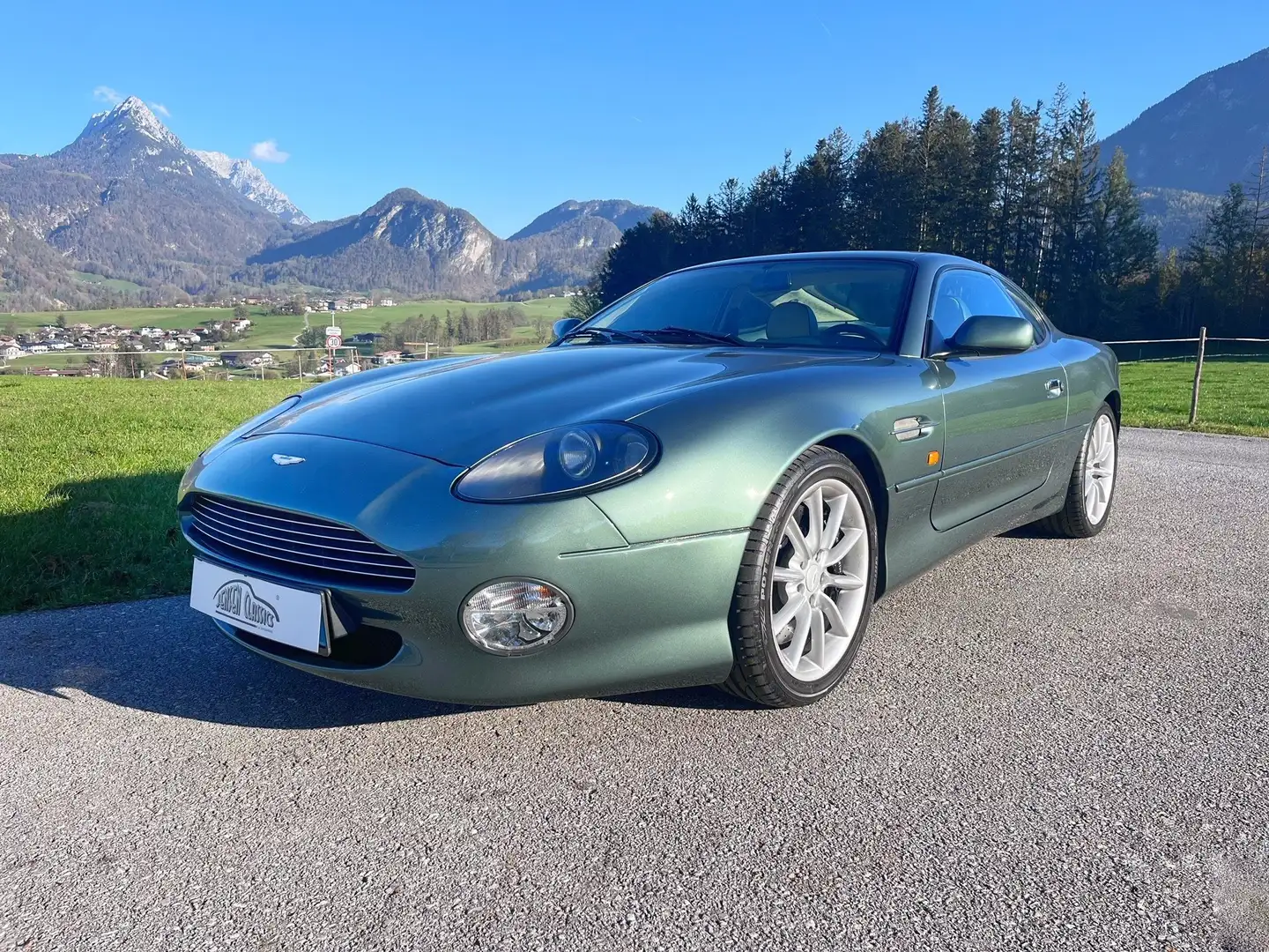 Vehicle image, number 1