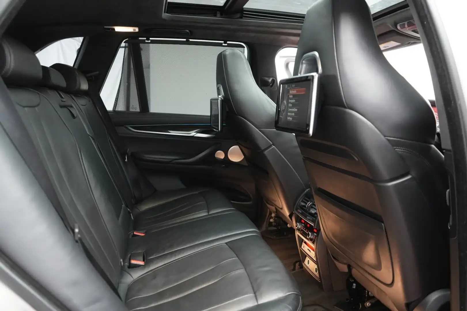 Vehicle image, number 7