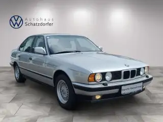 Vehicle image thumbnail, number 6
