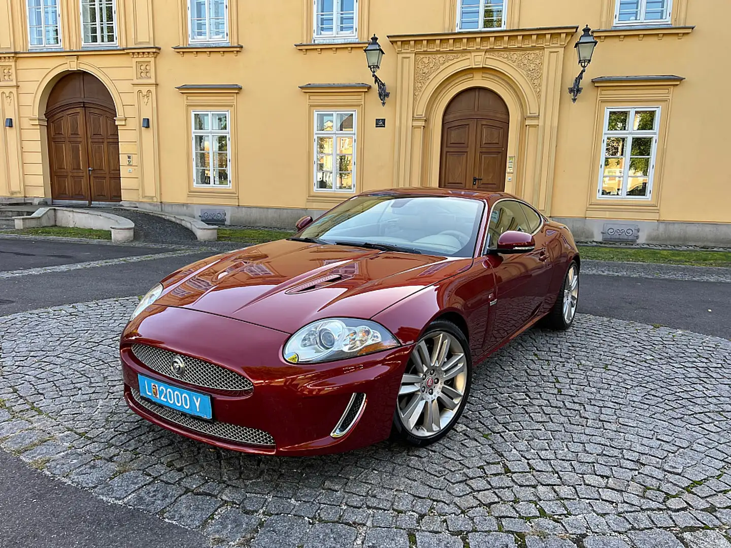 Vehicle image, number 1