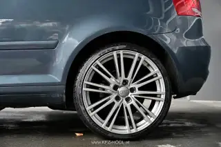 Vehicle image thumbnail, number 8