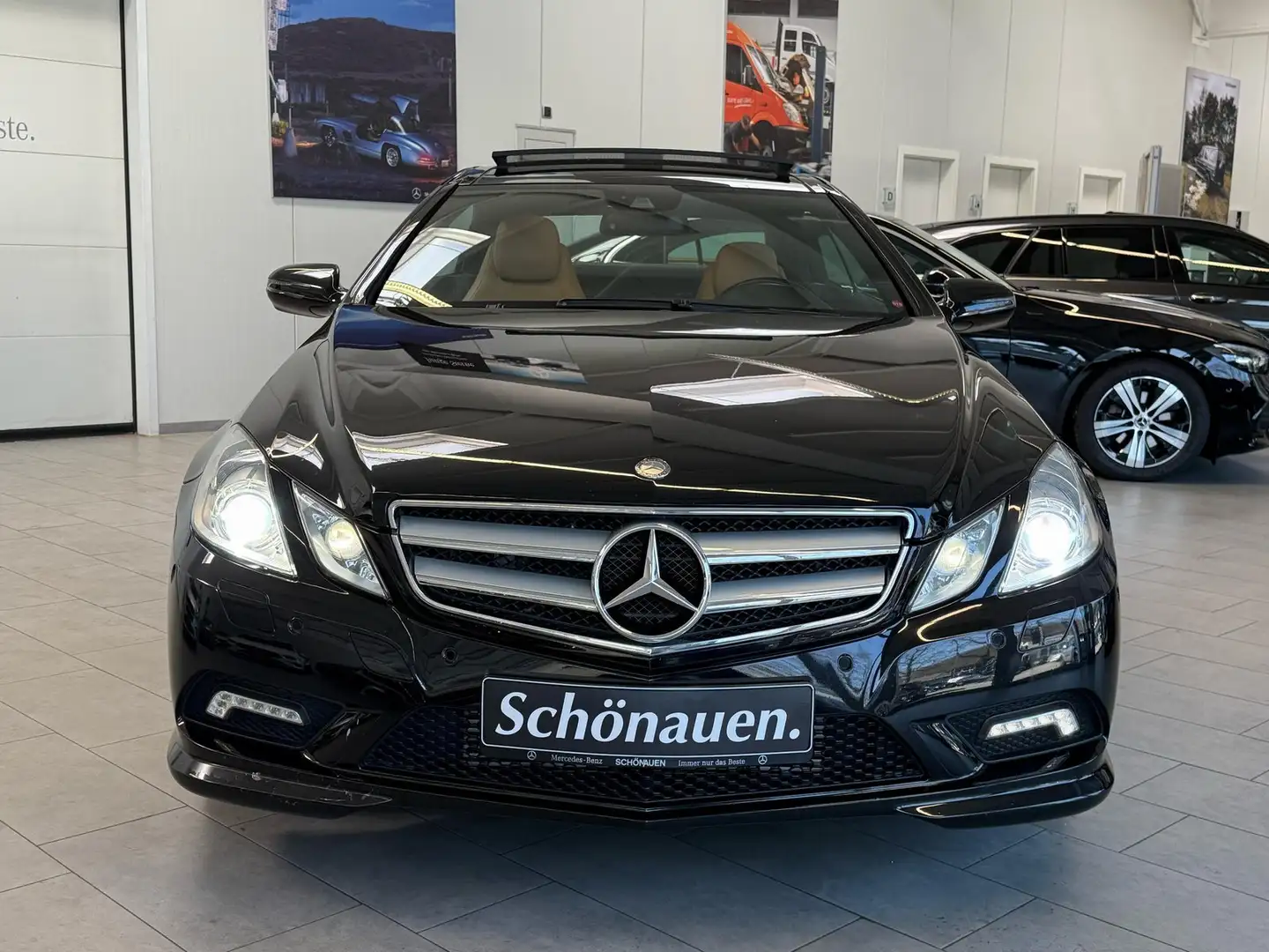 Vehicle image, number 2
