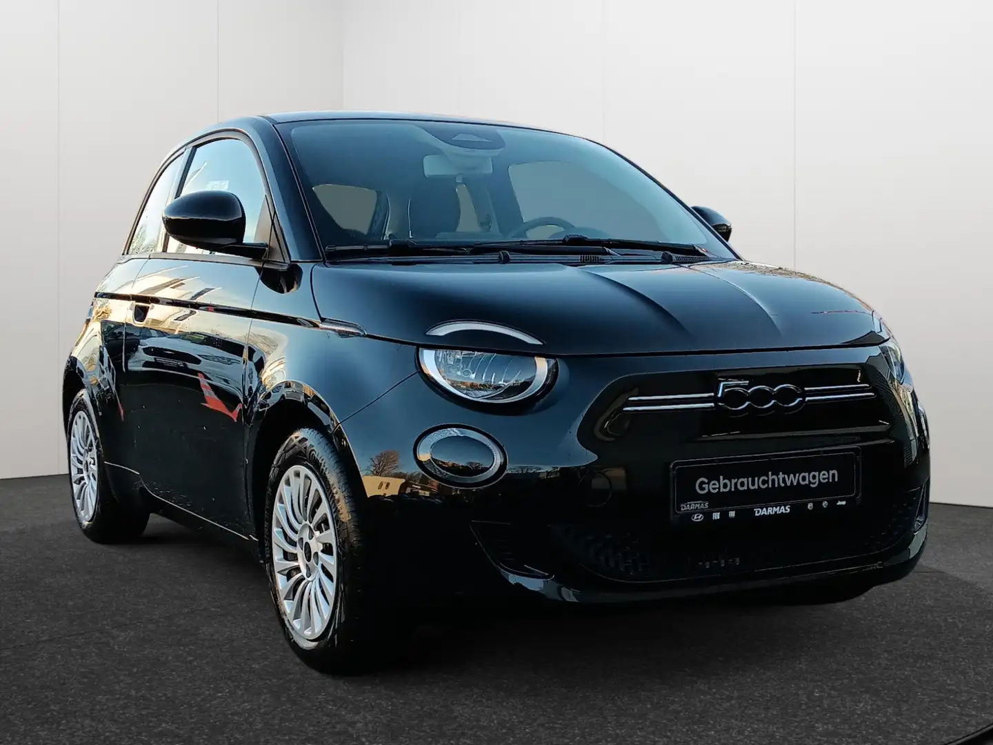 Vehicle image, number 4