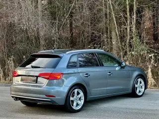 Vehicle image thumbnail, number 5
