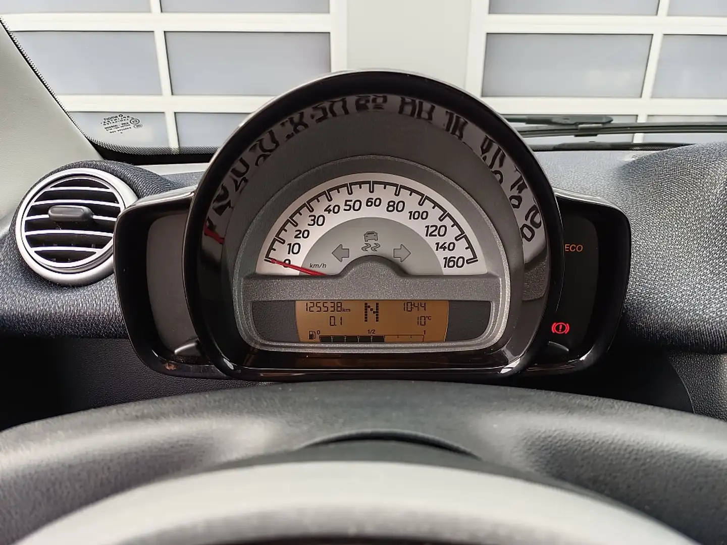Vehicle image, number 18