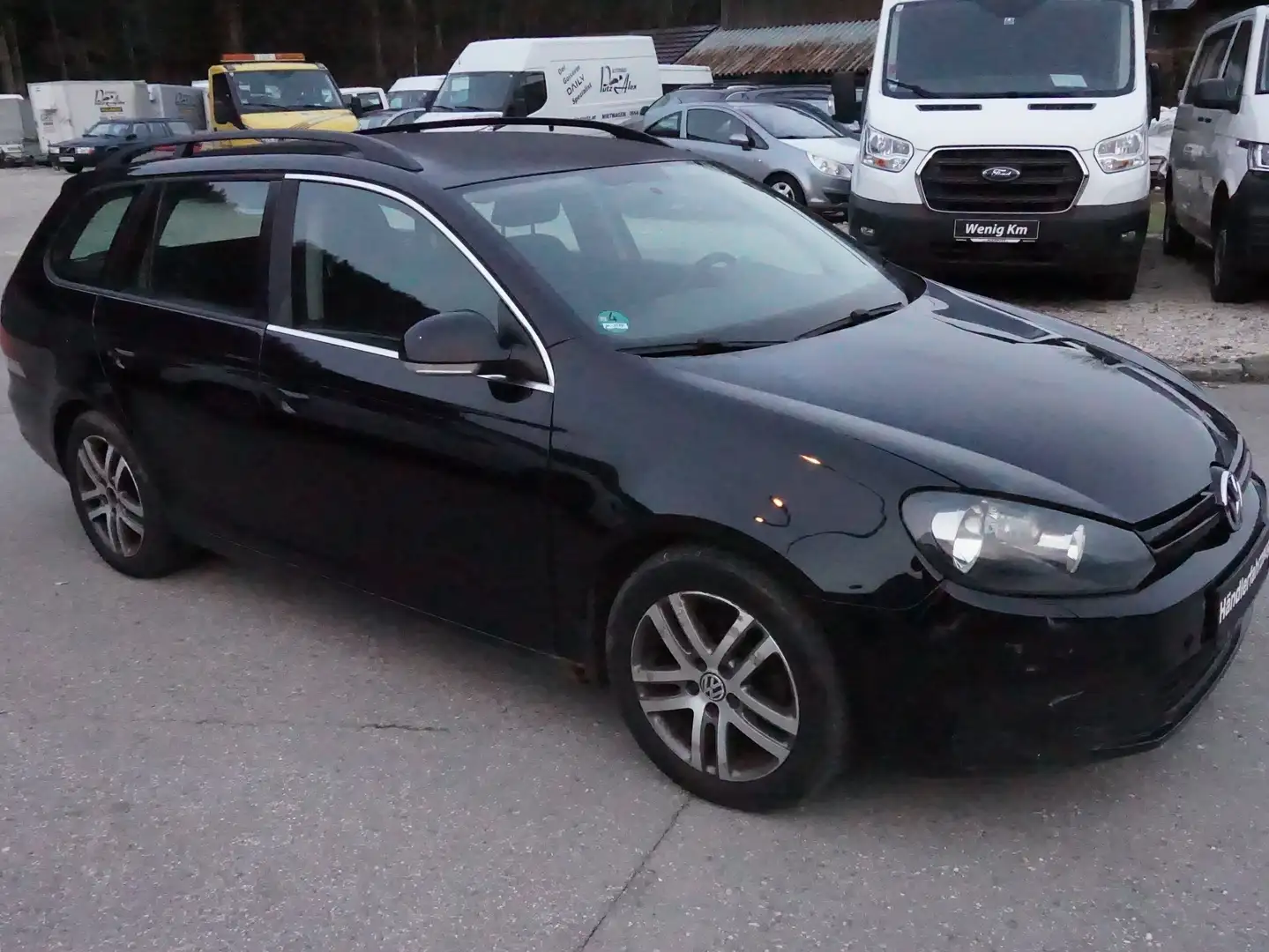 Vehicle image, number 12