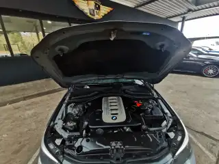 Vehicle image thumbnail, number 12