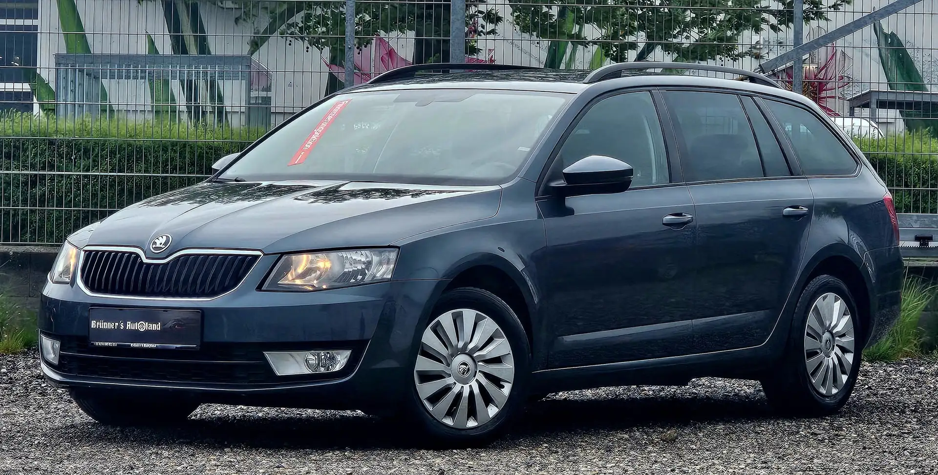 Vehicle image, number 1