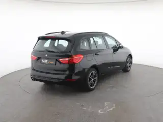 Vehicle image thumbnail, number 5