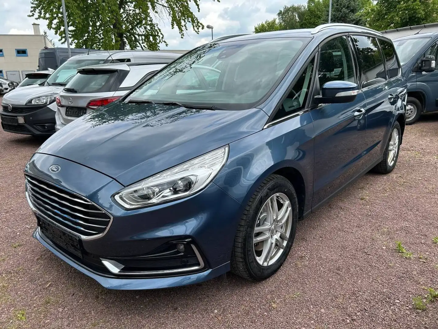 Vehicle image, number 1