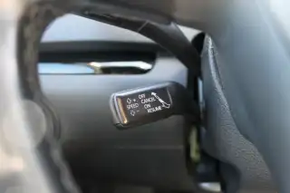 Vehicle image thumbnail, number 15