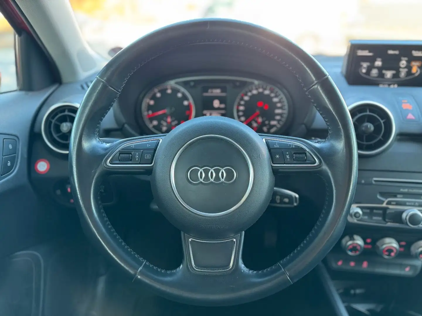 Vehicle image, number 18