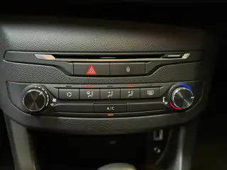 Vehicle image thumbnail, number 18