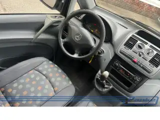 Vehicle image thumbnail, number 3