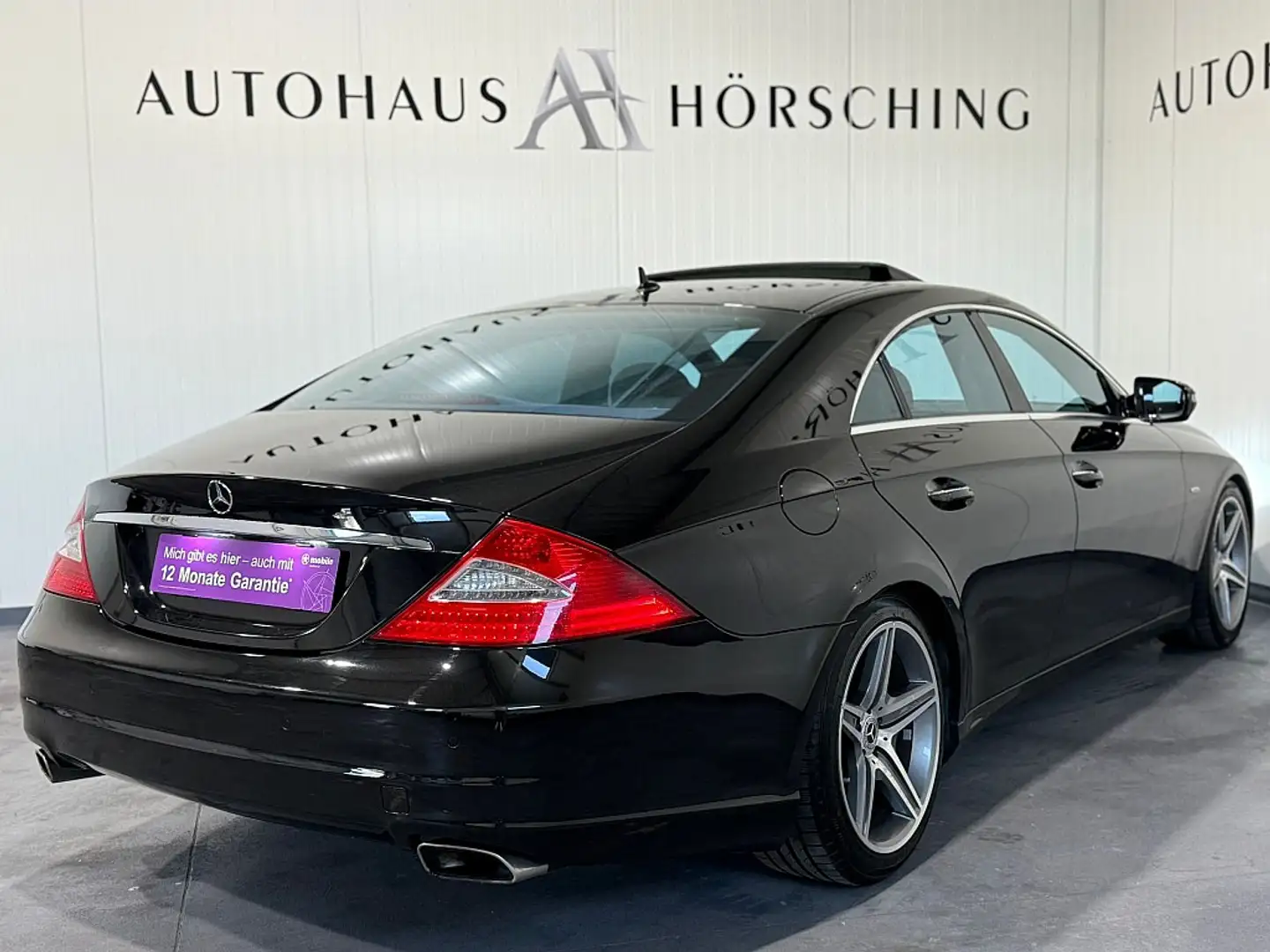 Vehicle image, number 9