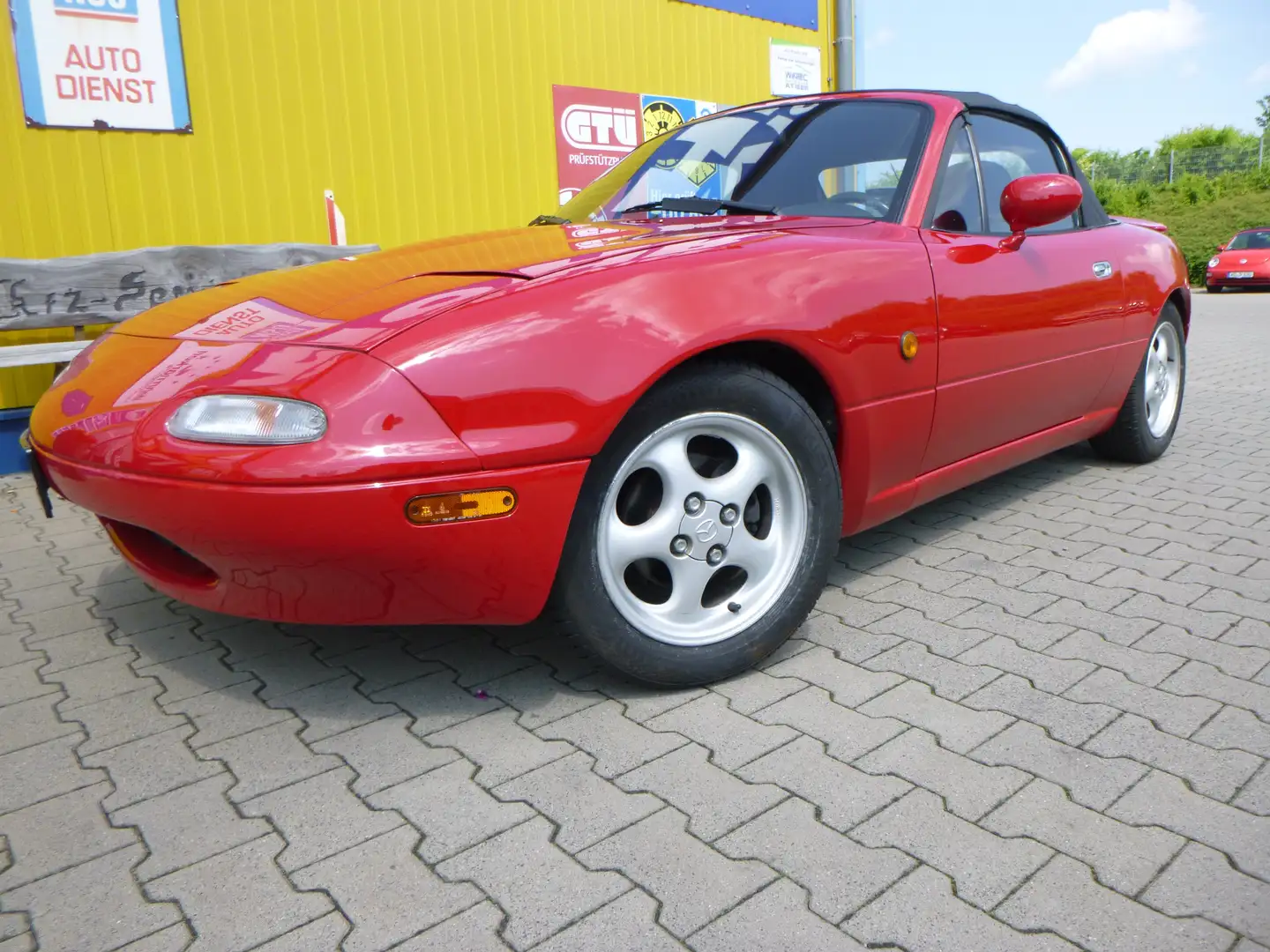Vehicle image, number 1