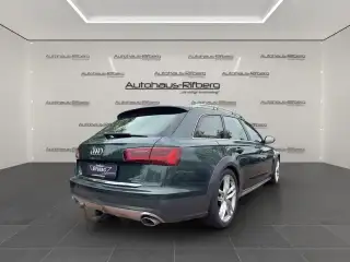 Vehicle image thumbnail, number 6