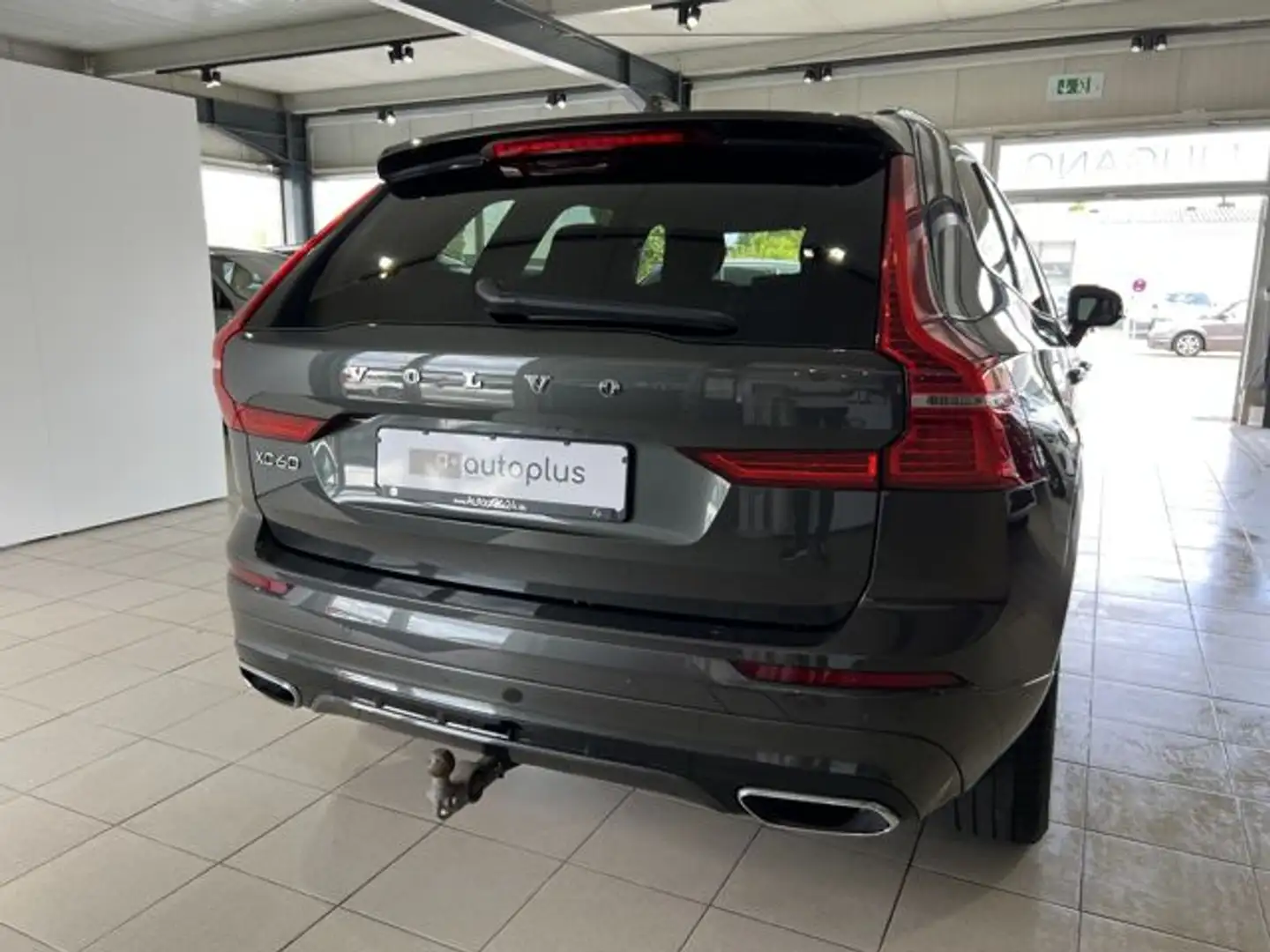 Vehicle image, number 7