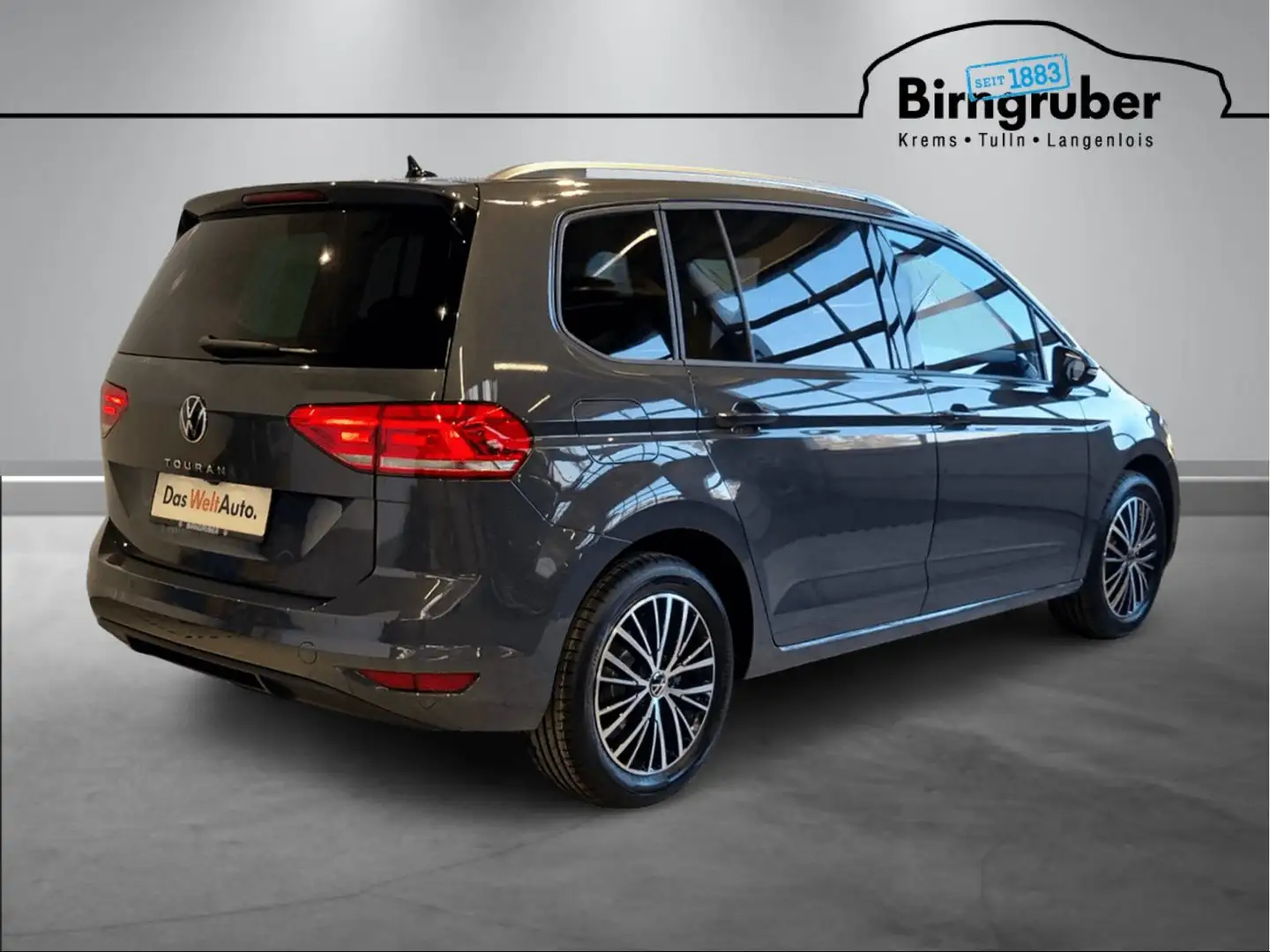 Vehicle image, number 4