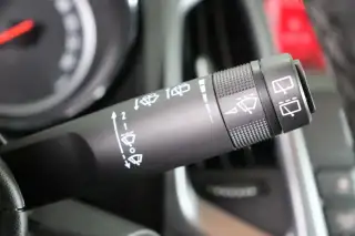 Vehicle image thumbnail, number 11