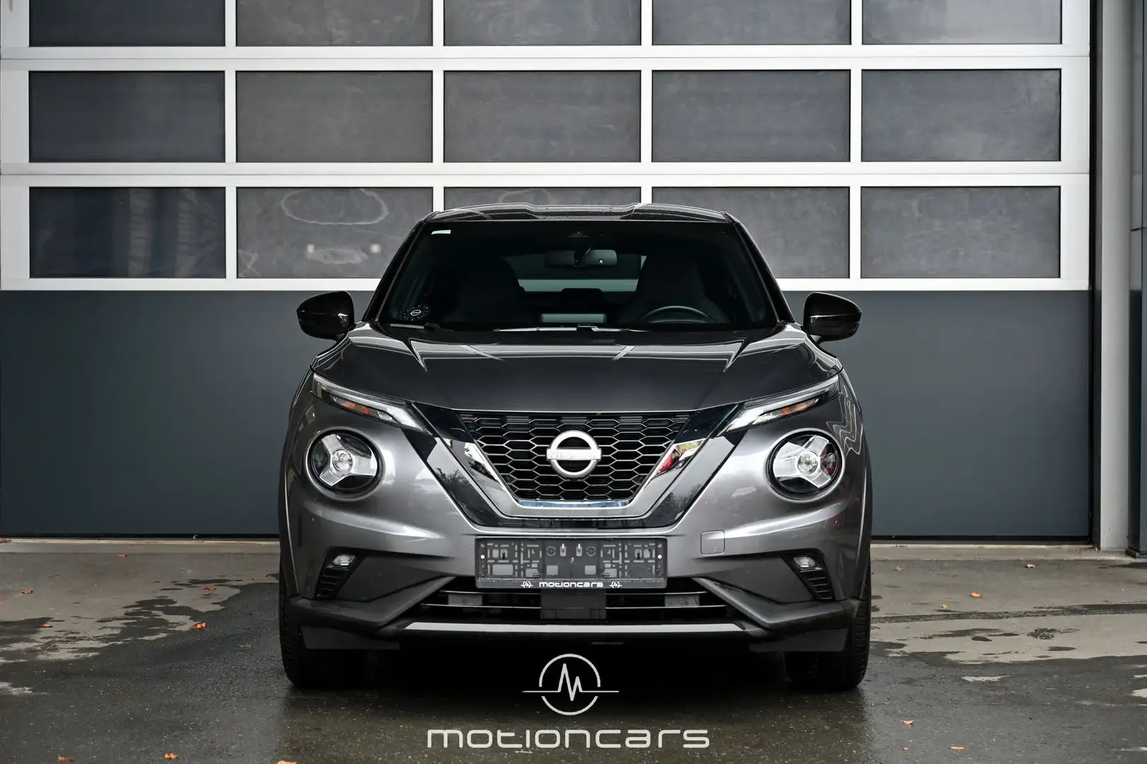 Vehicle image, number 3