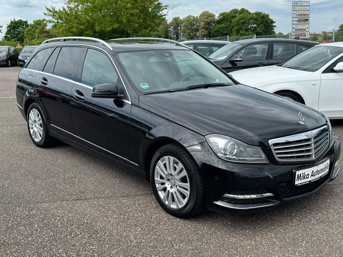 Vehicle image, number 2