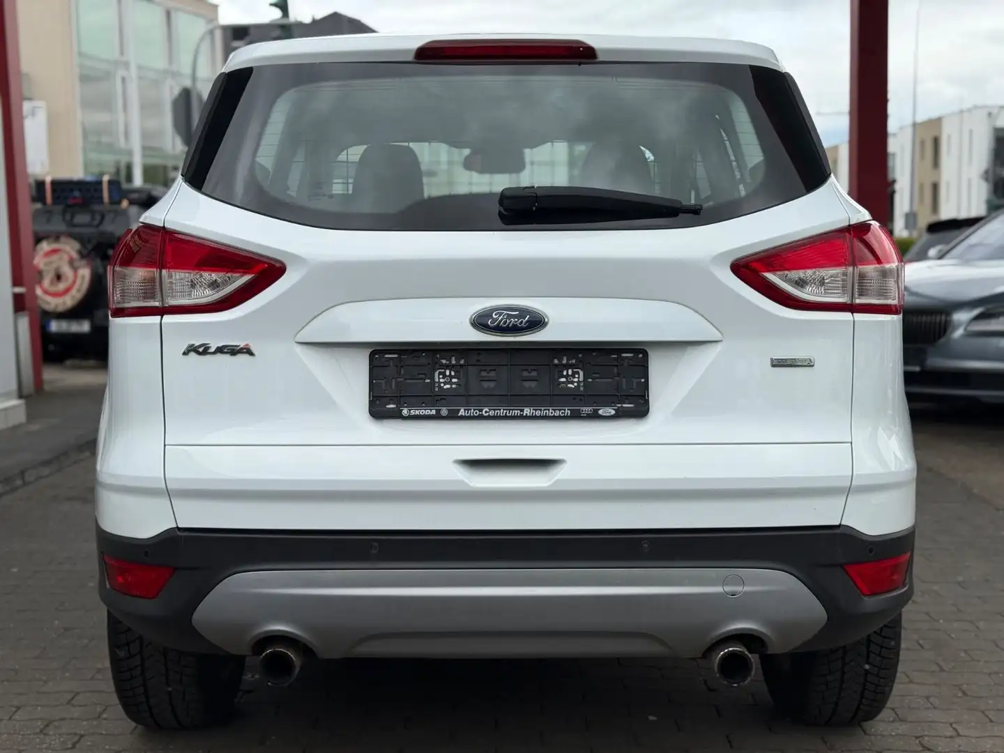 Vehicle image, number 5