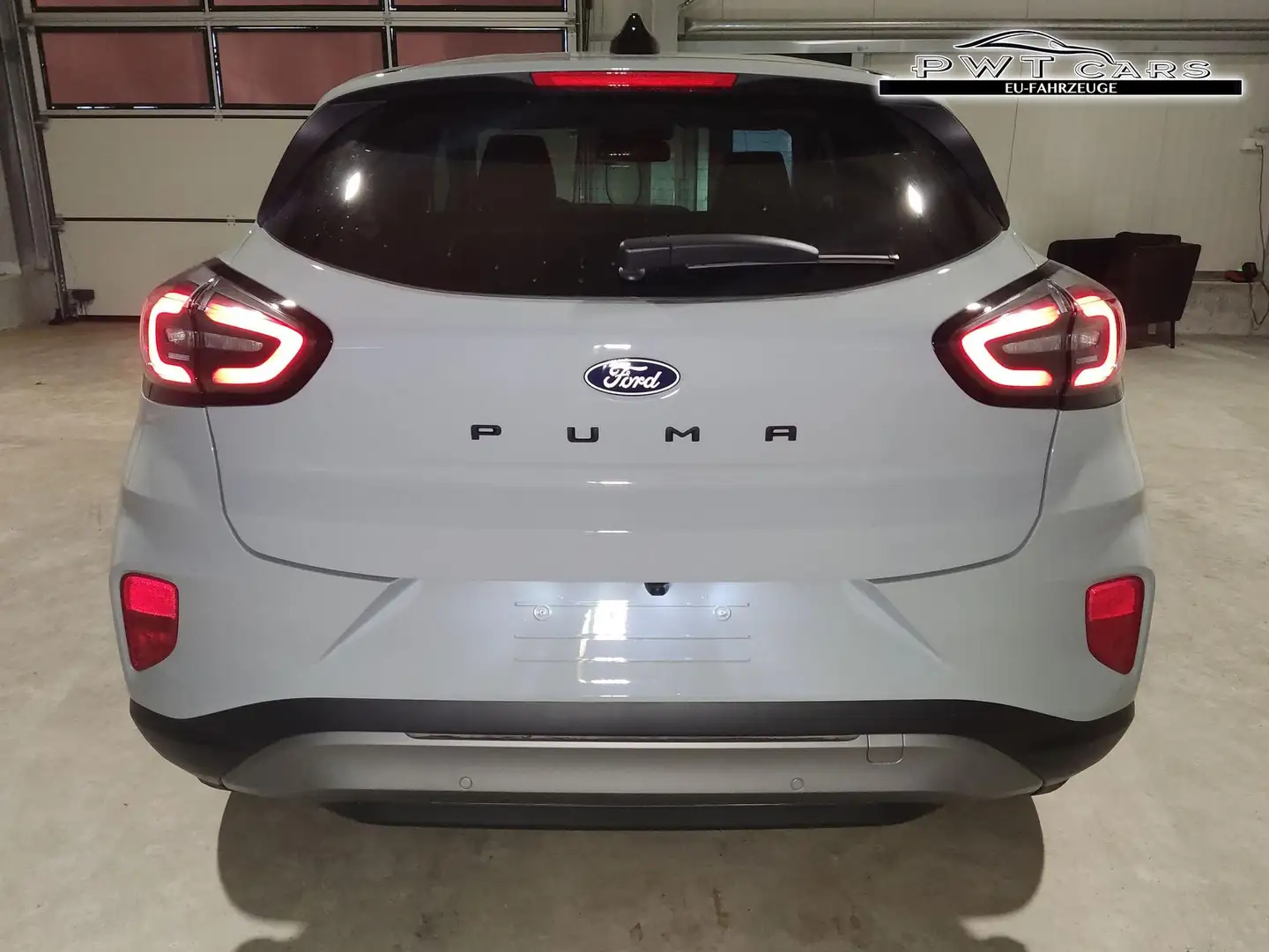 Vehicle image, number 5
